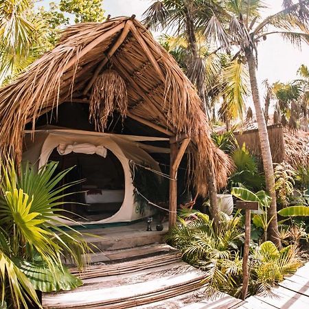 Отель Uman Glamping & Cenote Тулум Экстерьер фото