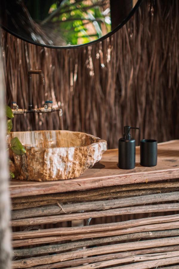 Отель Uman Glamping & Cenote Тулум Экстерьер фото